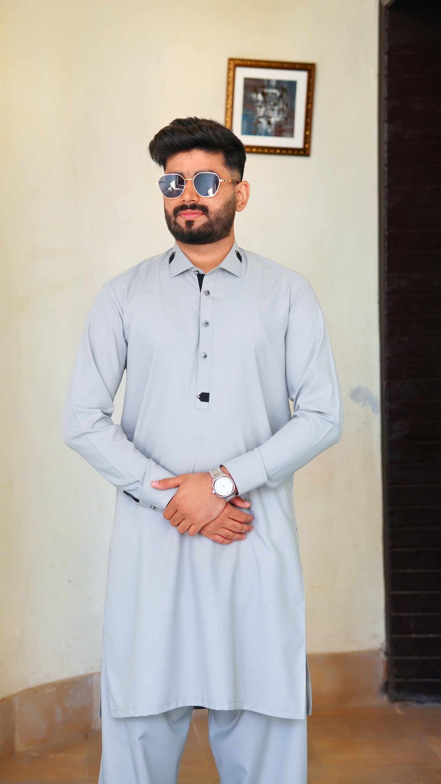 STITCHED PREMIUM 🔥 GRAY SHALWAR KAMEEZ WITH COLAR WITH BLACK CLIPS