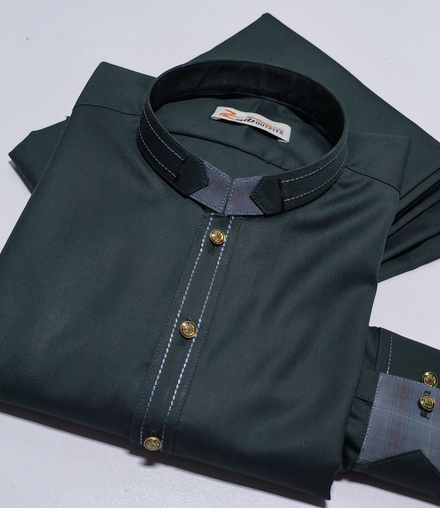 Olive Green Decent Color Stitched Suit in Wash & Wear Stuff